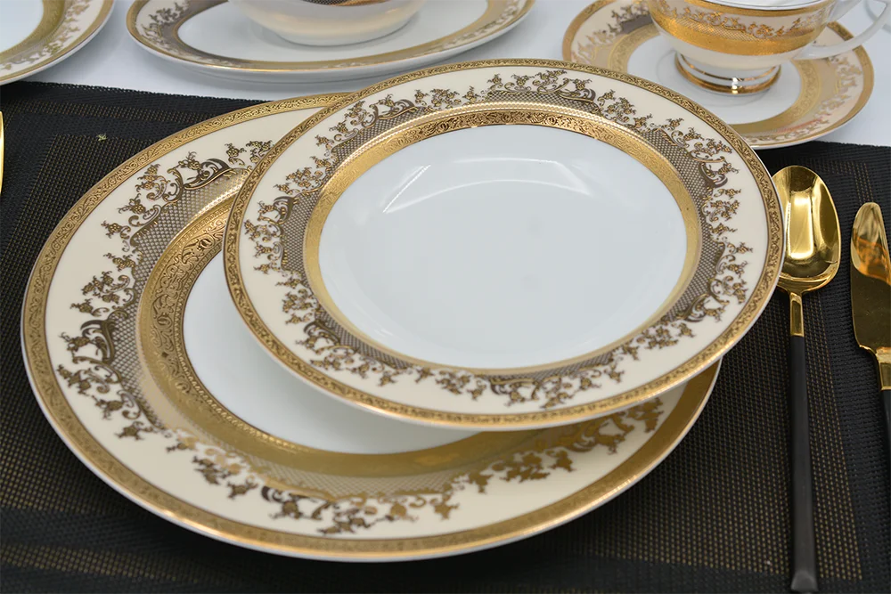 Porcelain Luxury dinnerware set gold design bone china dishes bowl tea coffee cup sets, dinner plates, 98 pcs chinaware