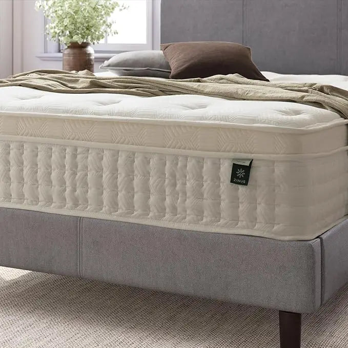 Queen Size, 12 inch Hybrid, Euro Top Motion Isolation Mattress
