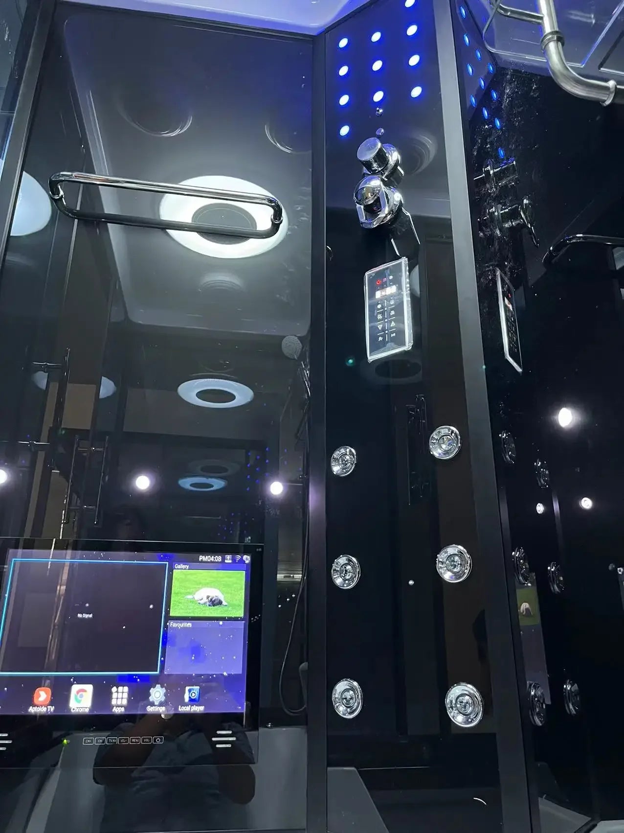 Rectangular shower room, integrated with foot pedal, wet steaming, surfing, massage