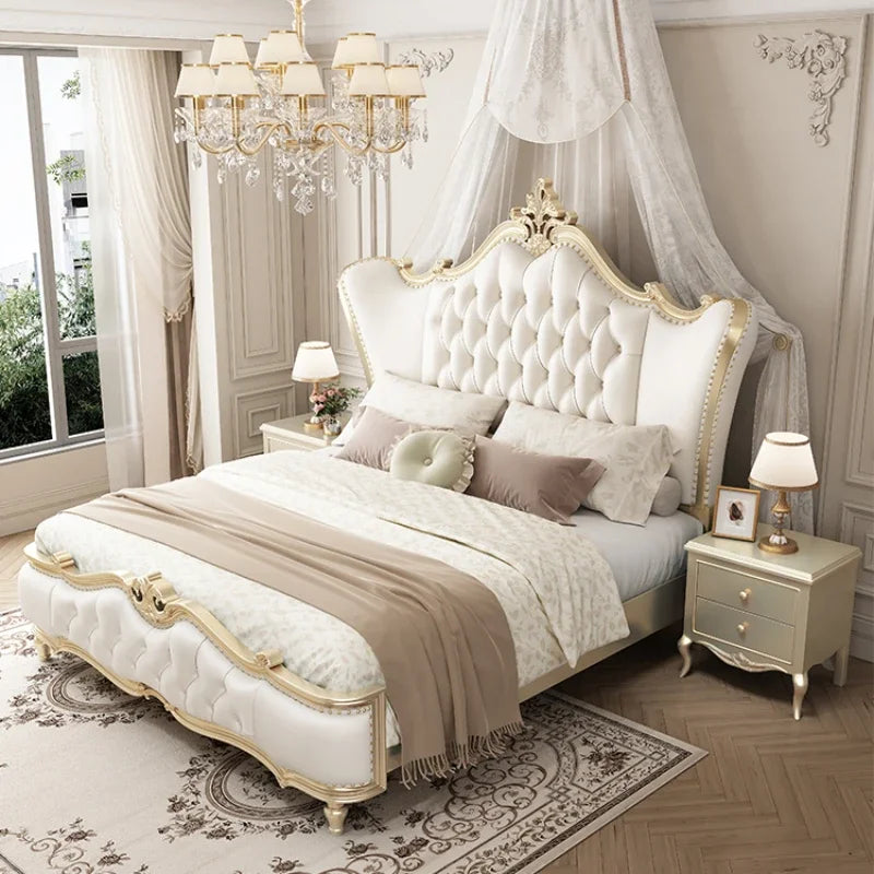 Modern Luxury Villa Princess Bed Solid Wood , Gold Pretty King Size Bed Frame