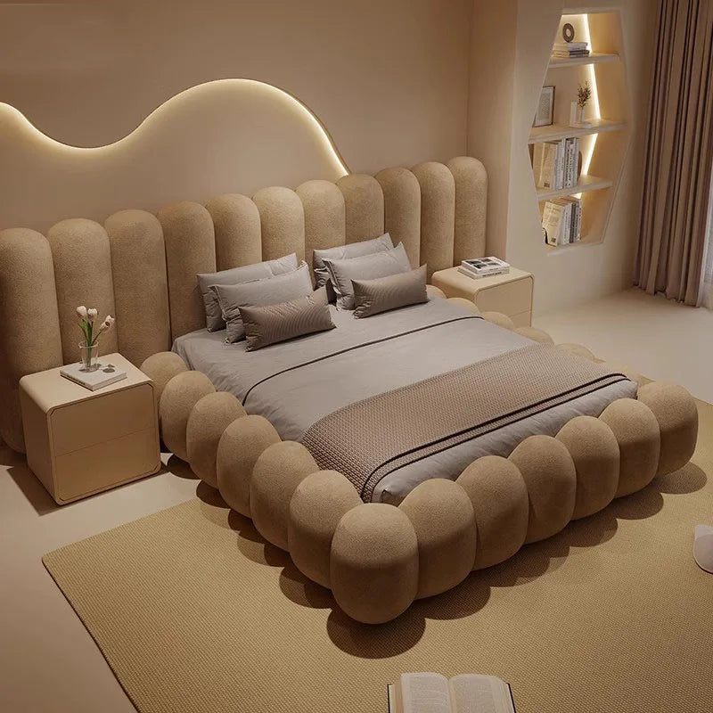 Sun Cream Hotel Wooden Bed cute, large, comfortable Italian lounge suite, salon