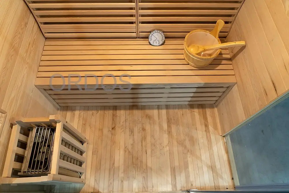 Indoor Hemlock Wood Traditional . 3 person, luxury steam sauna room