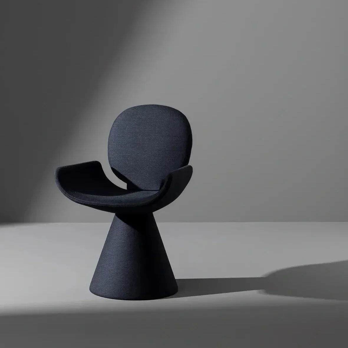 Unique Designer Modern Black  Comfortable Armrest Chairs